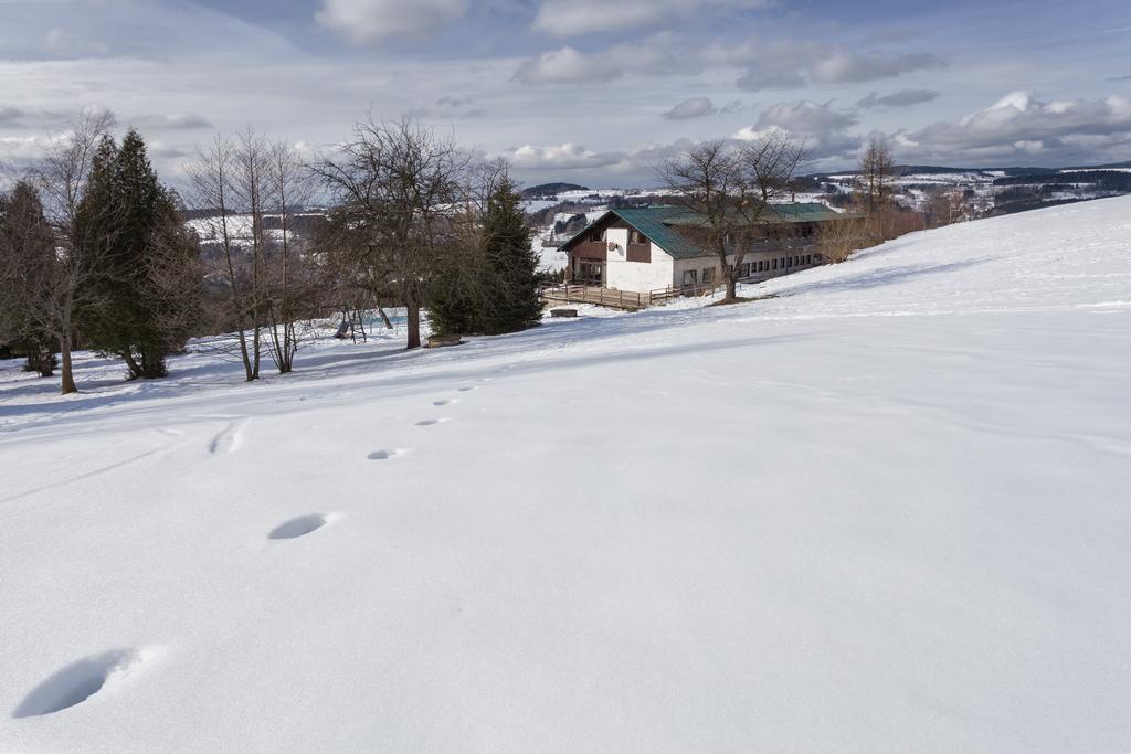 Penzion Pohlednicka Hotel Benecko Buitenkant foto