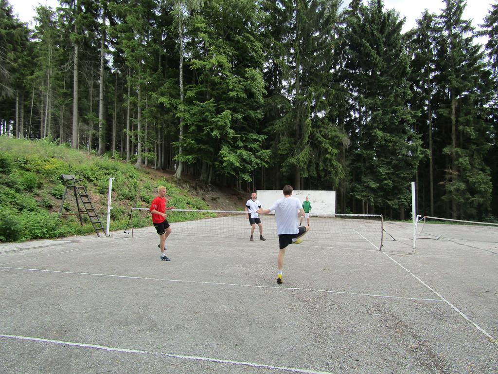 Penzion Pohlednicka Hotel Benecko Buitenkant foto