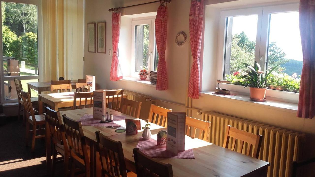 Penzion Pohlednicka Hotel Benecko Buitenkant foto